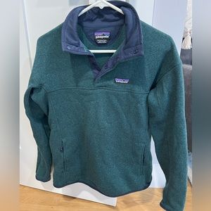 Patagonia 1/4 snap top, size medium